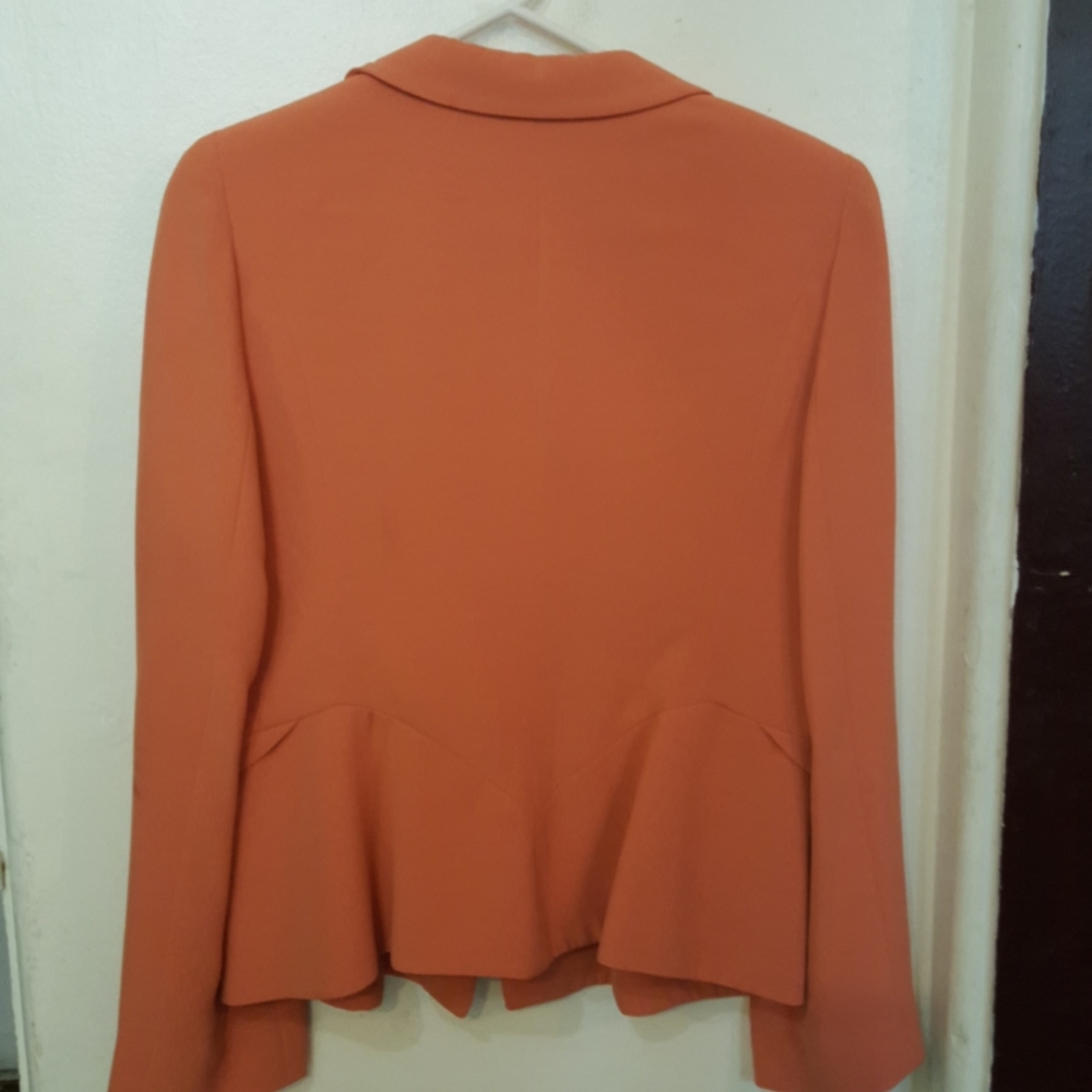 Giorgio Armani peach jacket made in Italy. - Picture 3 of 6